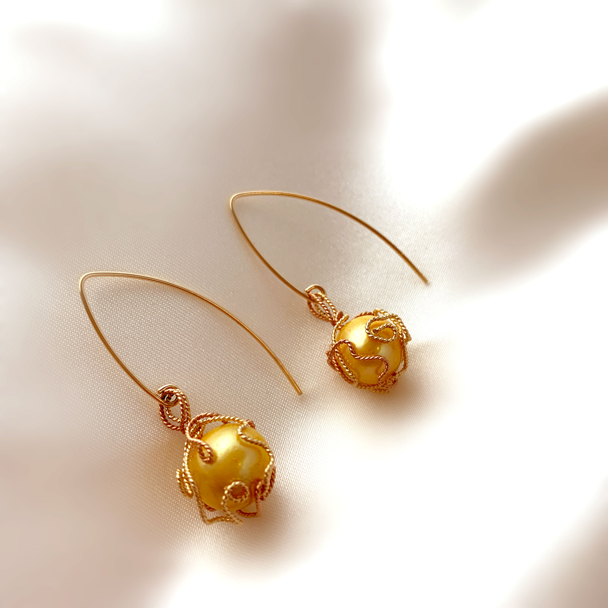 'Elegant' 'Golden Touch' Earrings