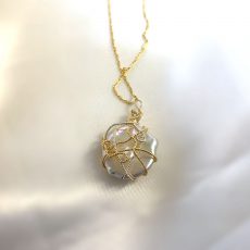 'Me' Pendant Necklace